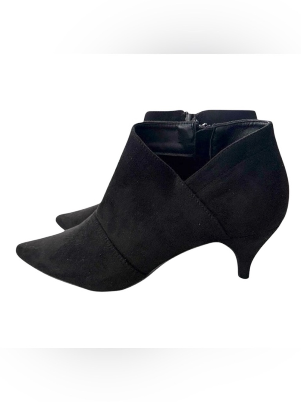 PERPHY Faux Suede, Pointy Toe, Kitten Heel Low Cut Booties - NWT